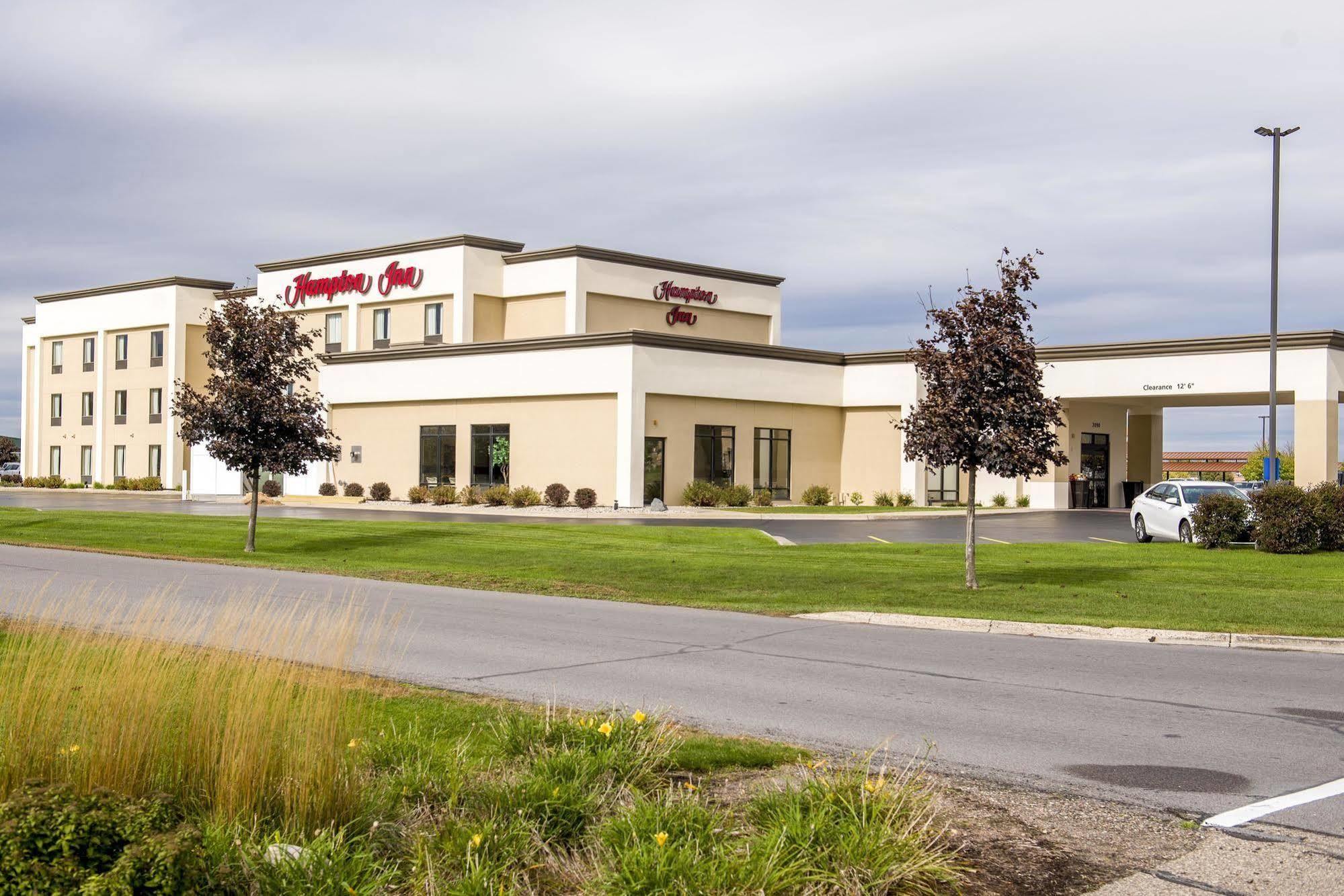Hampton Inn Plover-Stevens Point Exterior photo